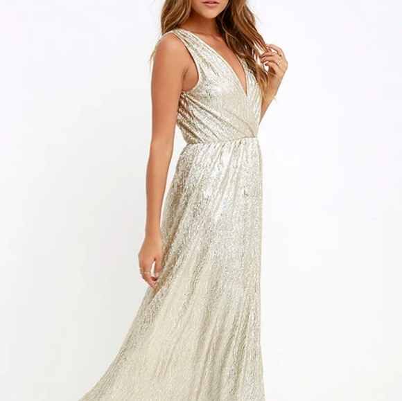 Lulus Dress gold fabric - Picture 6 of 13